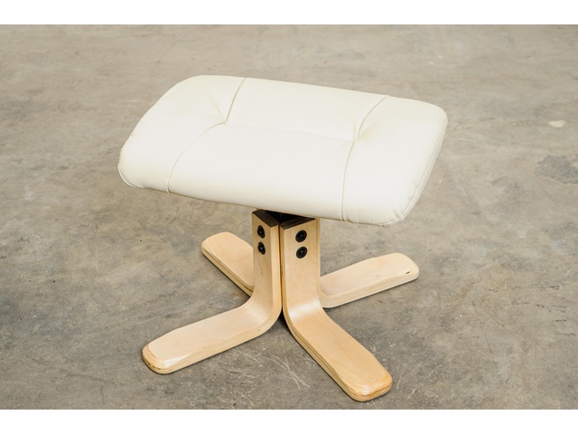 Relax krēsls ar pufu 206051