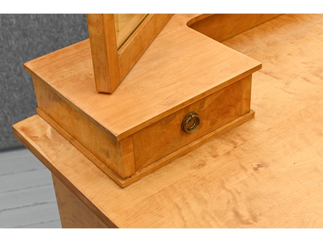Kumode ar spoguli 403114