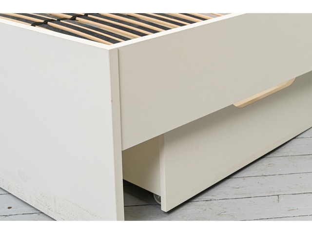 Gultas rāmis  90x200cm 806301